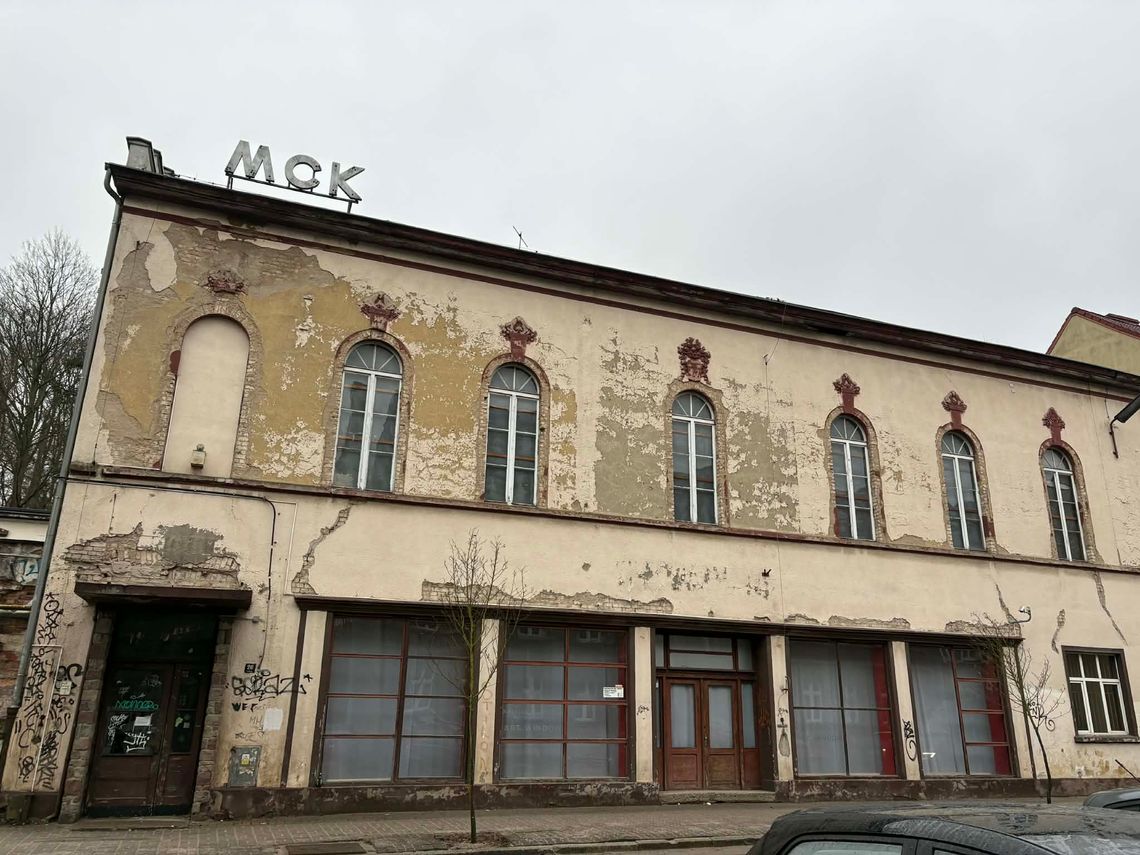 Niejasności wokół miejskiego budynku. Radny zabrał głos