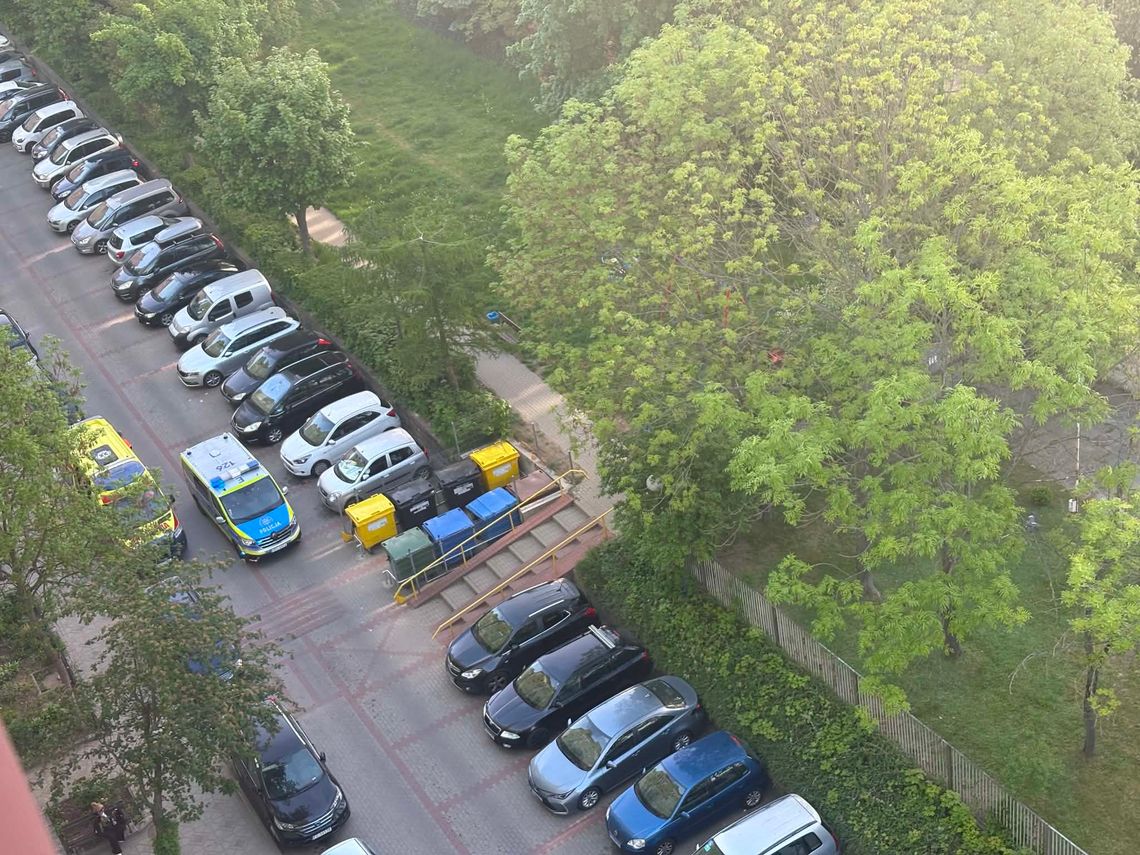 Niepokój na gorzowskim osiedlu. Wszystko dzieje się w biały dzień Niepokój na gorzowskim osiedlu. Wszystko dzieje się w biały dzień