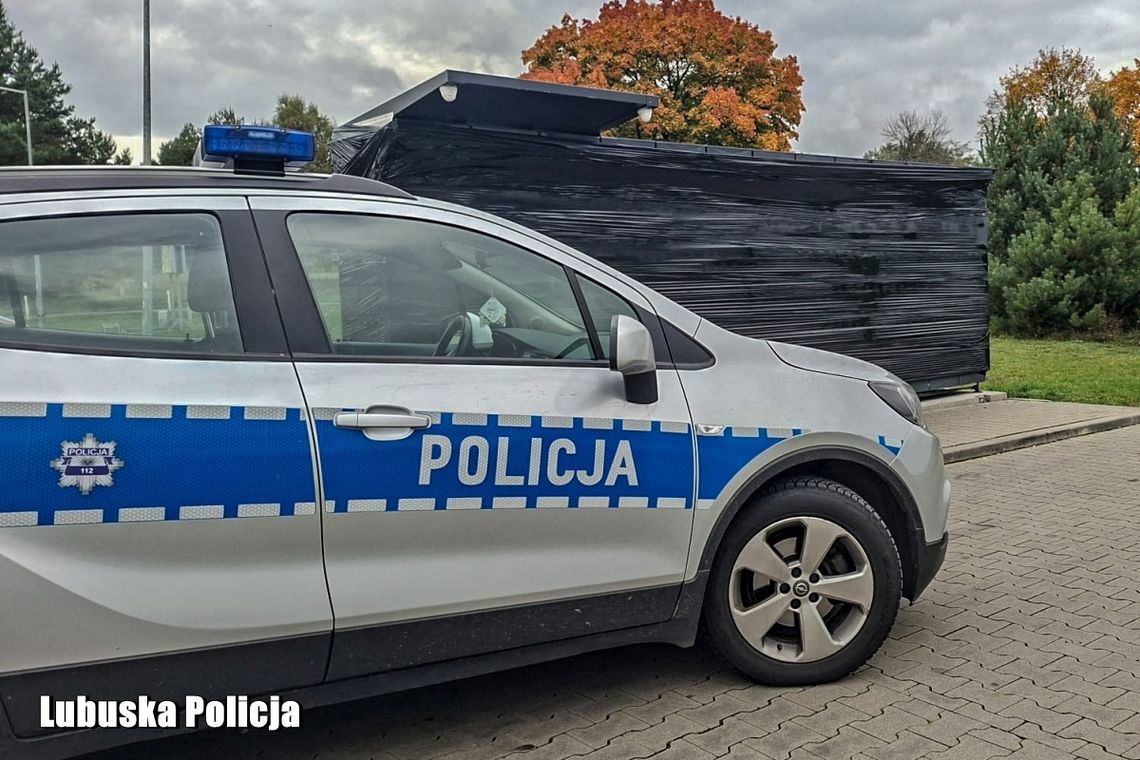 Nocna akcja policji zakończona zatrzymaniem. Sprawca już usłyszał zarzuty