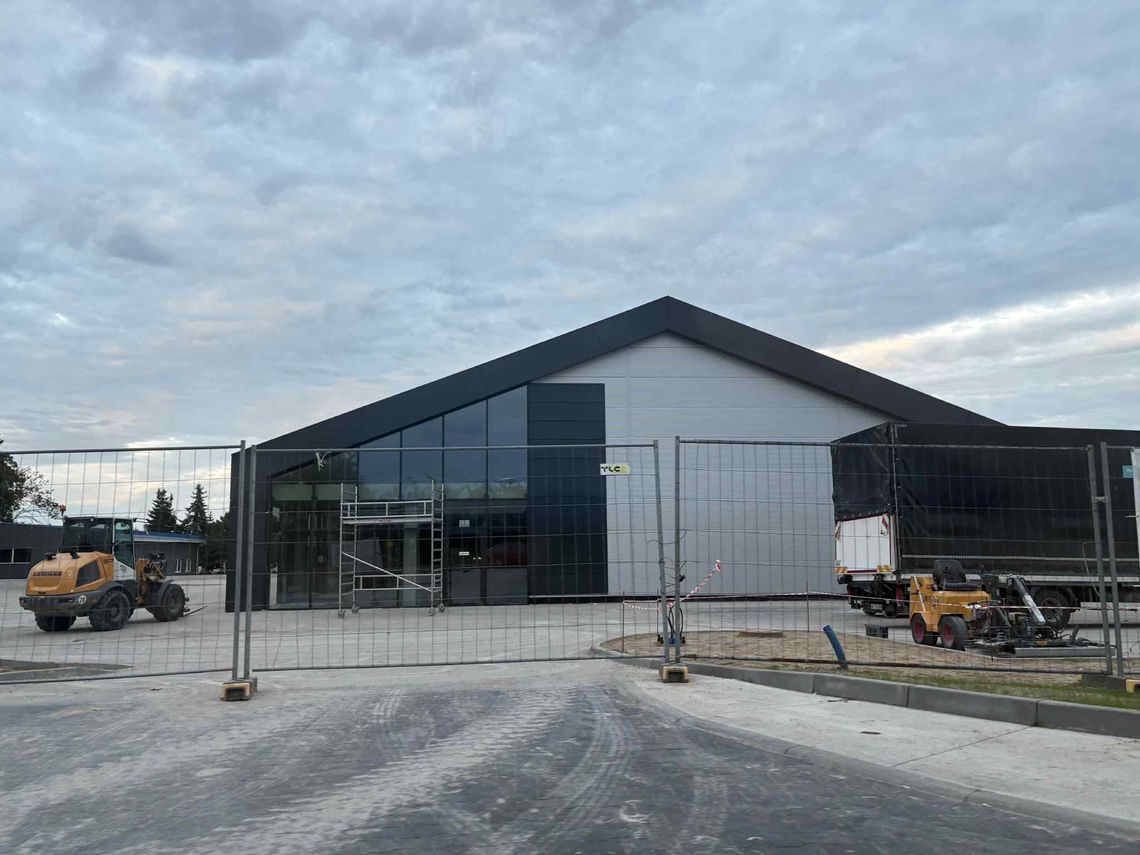 Nowa inwestycja handlowa w Gorzowie. Obiekt  rośnie w oczach