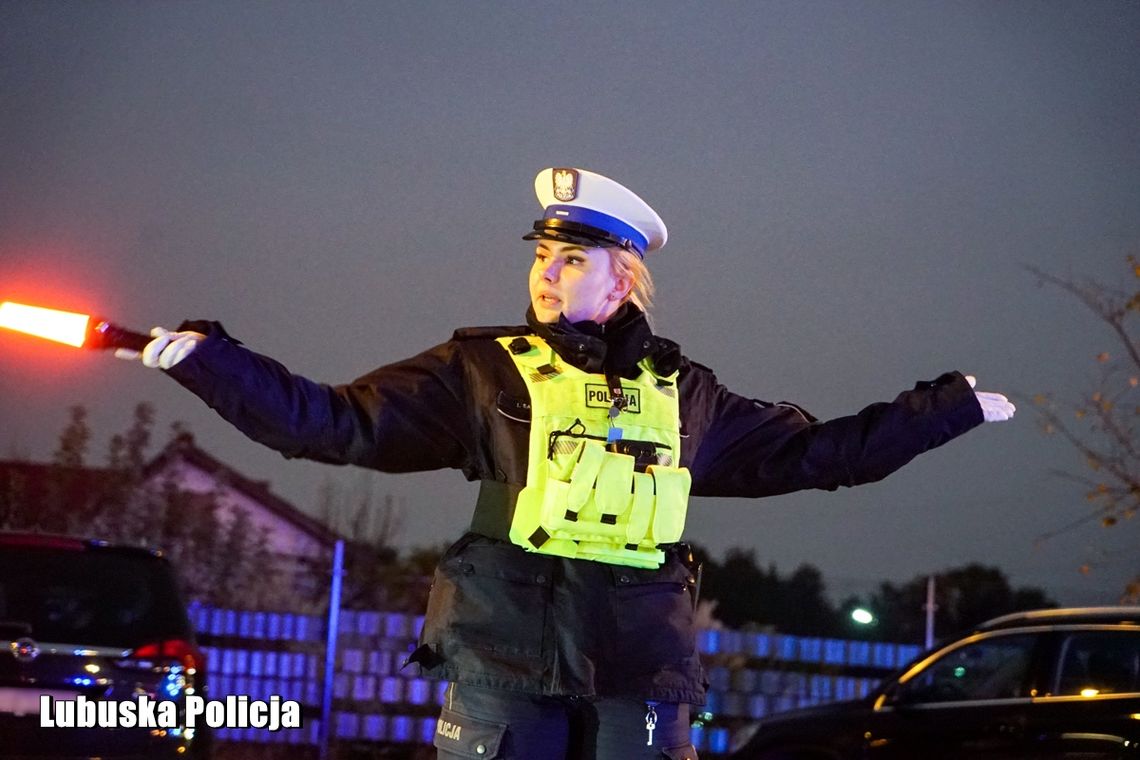 Ośmiu pijanych kierowców zatrzymanych przez policję