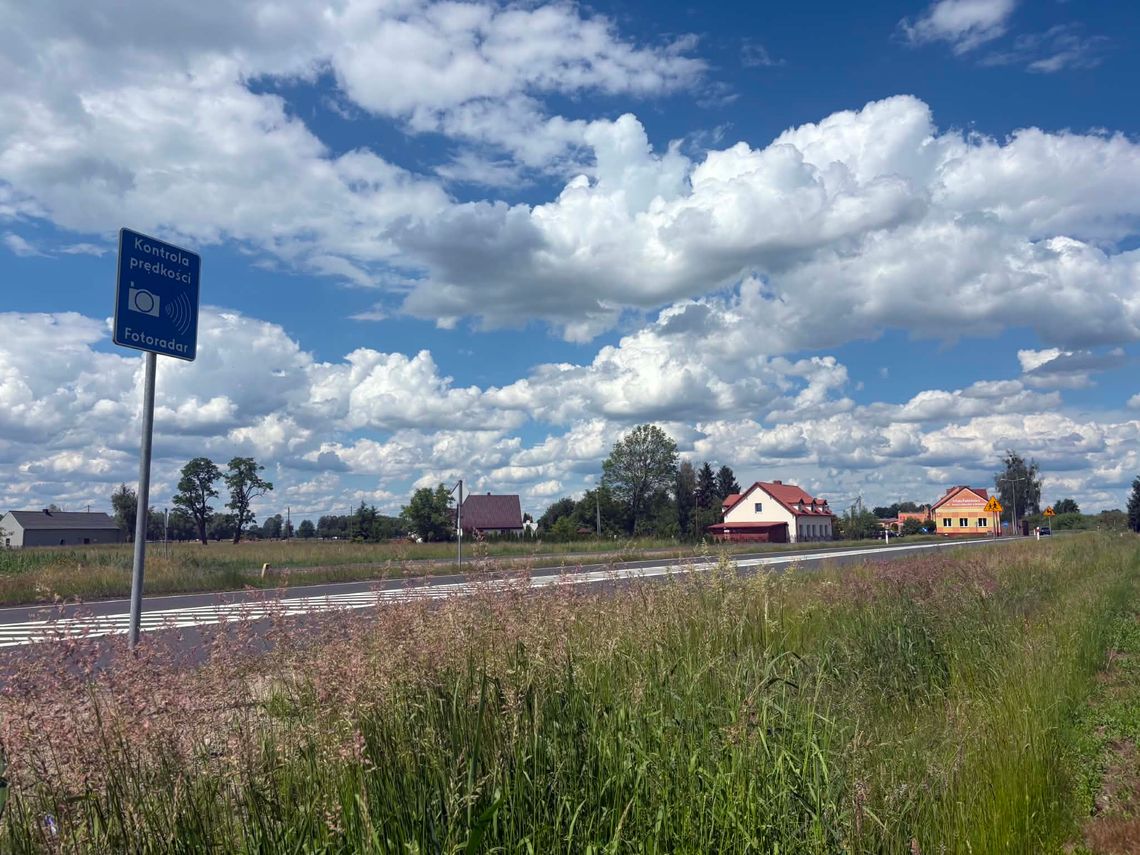 Pod Gorzowem wyrasta nowy „strażnik prędkości”. Kierowcy już go mijają Pod Gorzowem wyrasta nowy „strażnik prędkości”. Kierowcy już go mijają