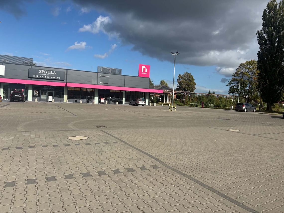 Popularna sieć zniknęła z tej części Gorzowa. Sklep oficjalnie zamknięty Popularna sieć zniknęła z tej części Gorzowa. Sklep oficjalnie zamknięty
