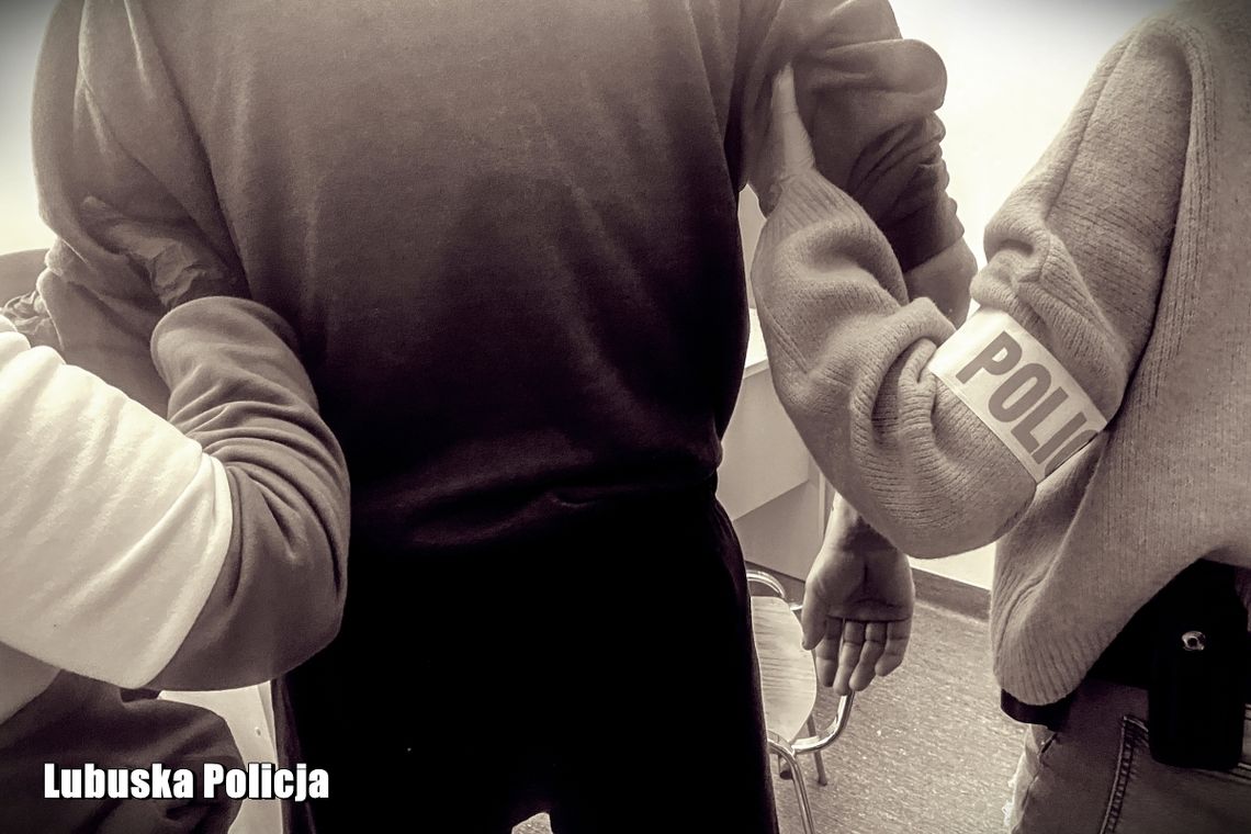 Portfel przepadł, transakcje ruszyły. Trop prowadził do jednego człowieka Portfel przepadł, transakcje ruszyły. Trop prowadził do jednego człowieka