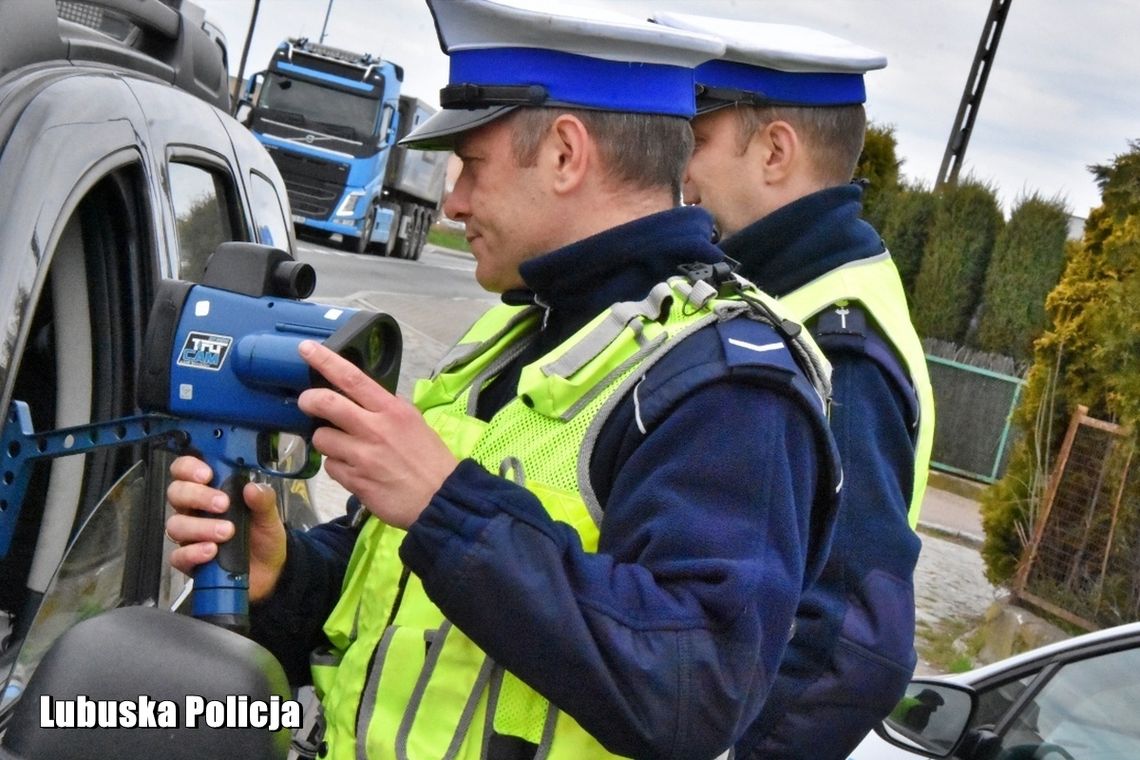Prawko stracone w kilka sekund. Tak kończy się brawura Prawko stracone w kilka sekund. Tak kończy się brawura