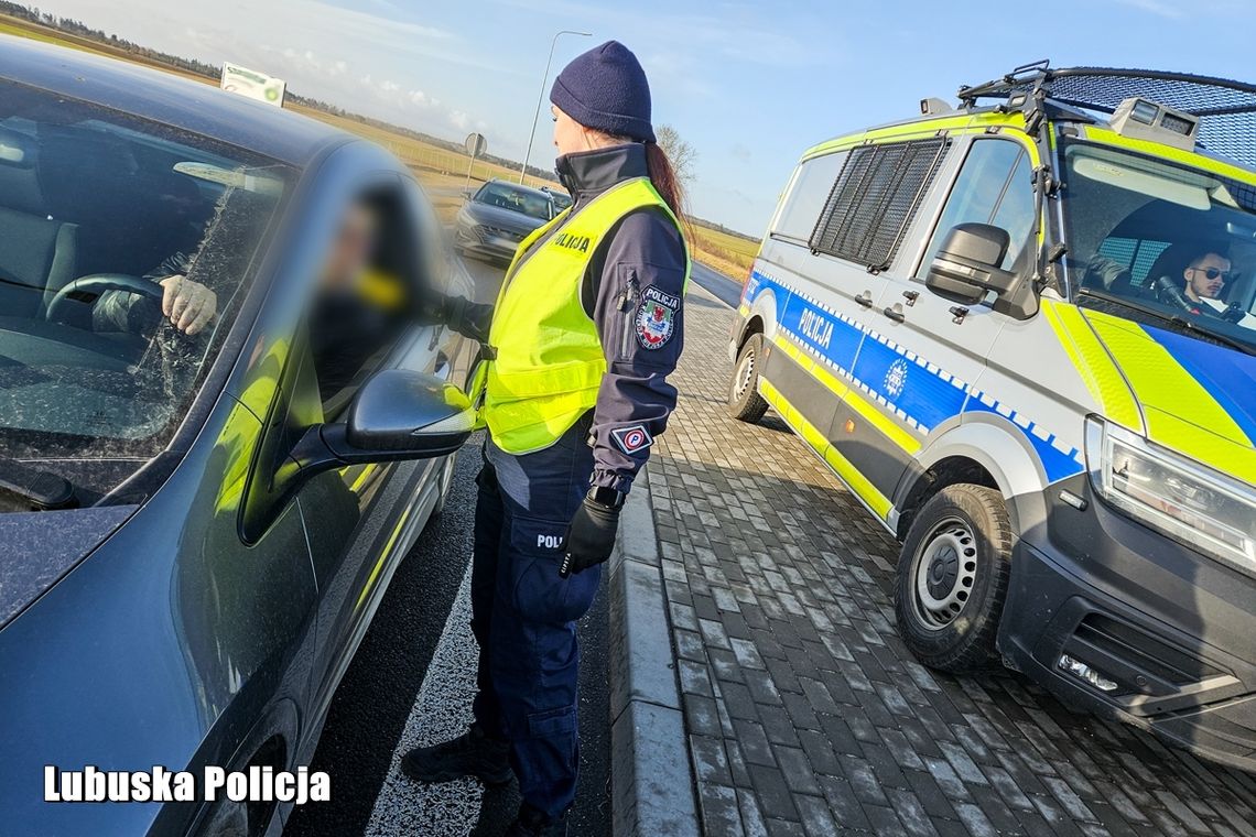 Setki kontroli i jeden niepokojący przypadek. Kierowca ciężarówki miał 0,7 promila