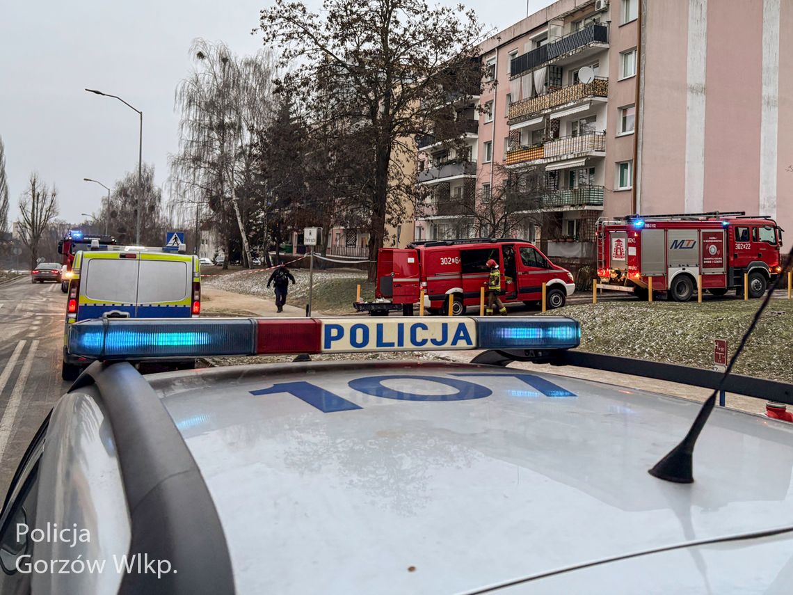 Służby wyjaśniają okoliczności wybuchu – zatrzymano mieszkańca bloku