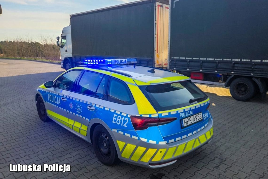 Służby zatrzymały pojazd na ważnej trasie. Kierowca nie pojechał dalej