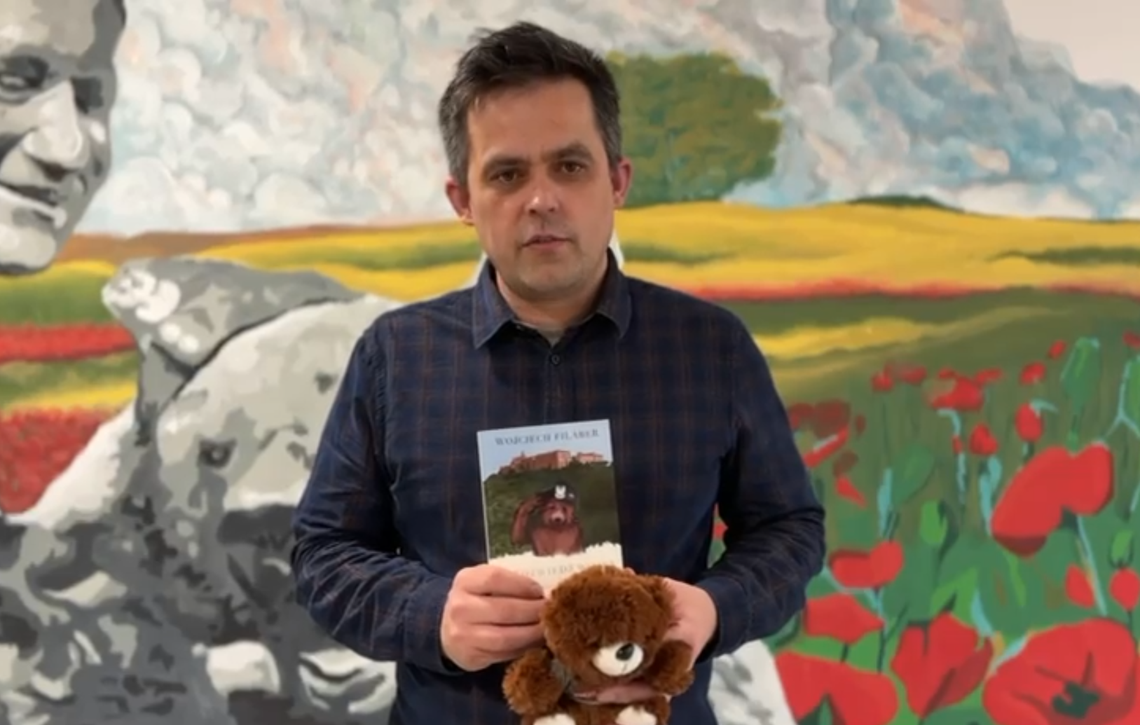 Spotkanie autorskie z Wojciechem Filaberem w Szkole Podstawowej w Ulimiu