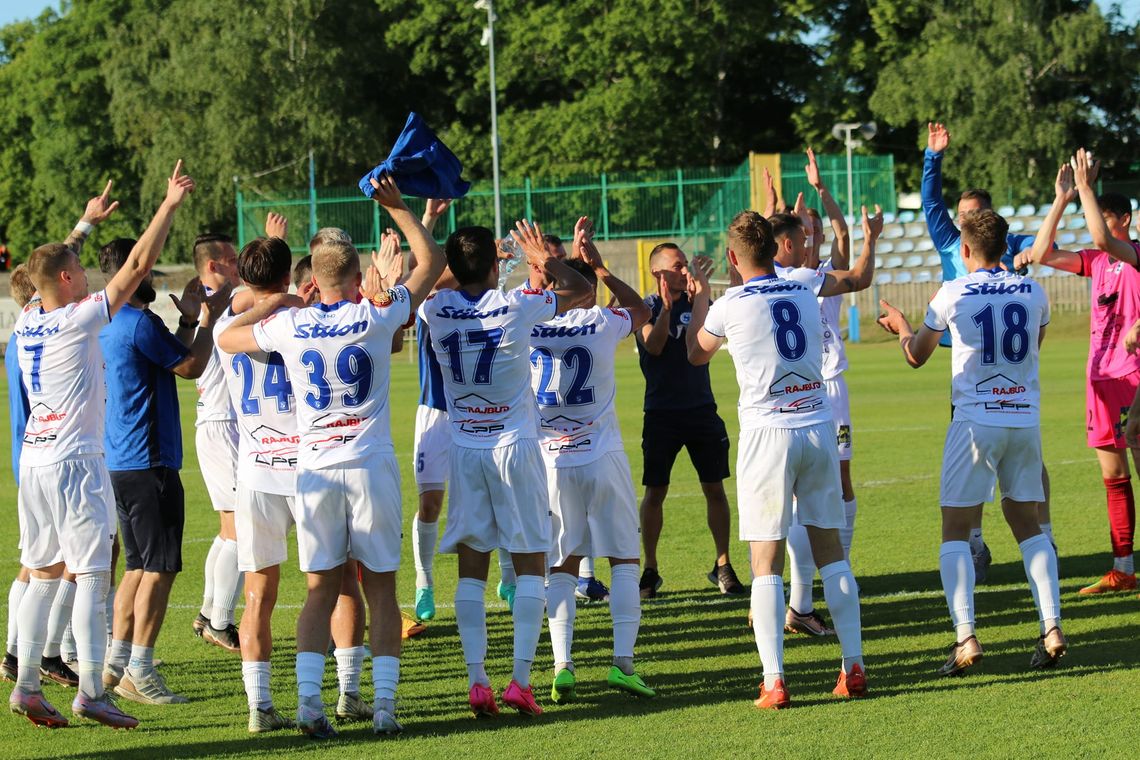 Stilon wygrywa z wiceliderem w ostatniej kolejce sezonu