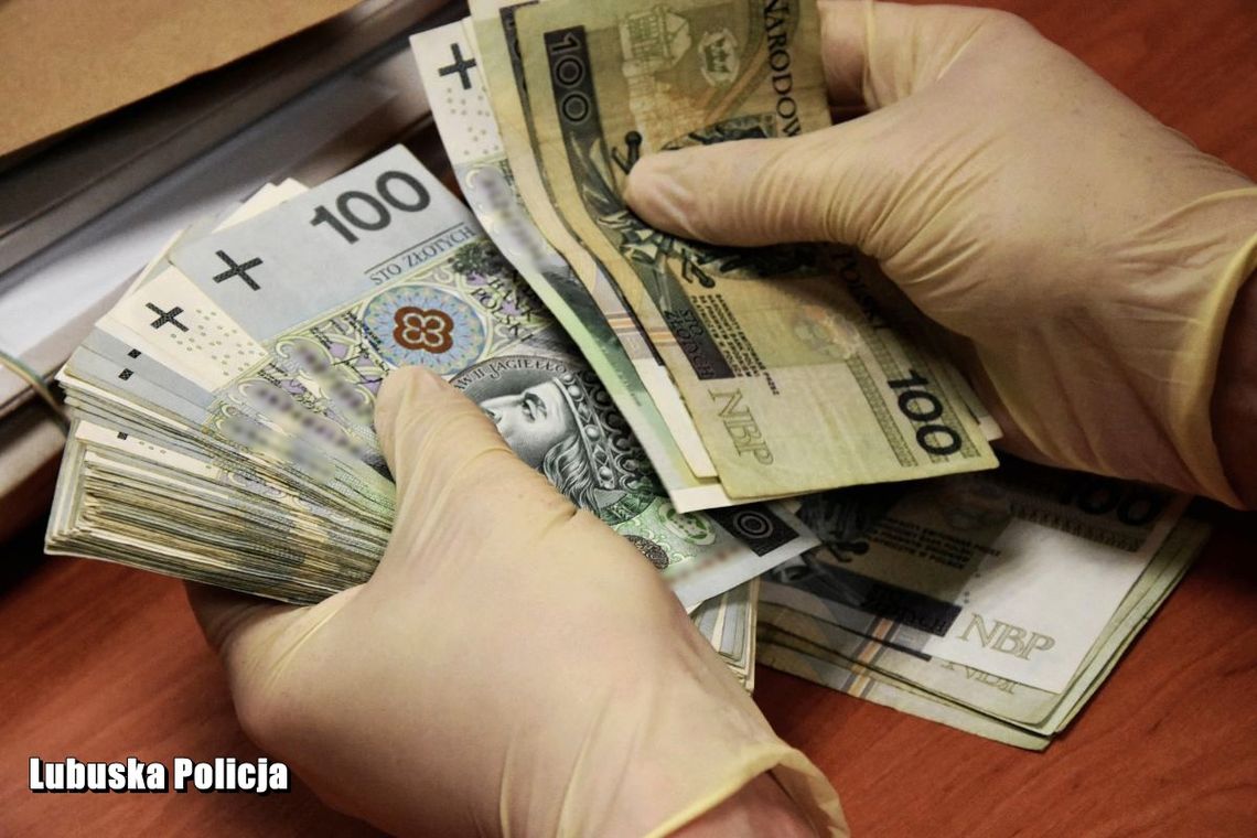 Stracił ponad 200 tys. zł, bo zaufał "pracownikowi banku". Policja ostrzega!