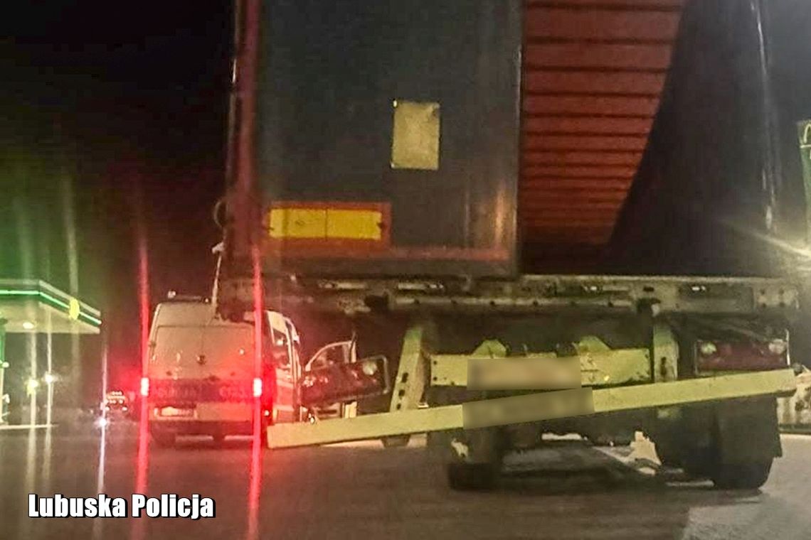 Ten pojazd nigdy nie powinien wyjechać na drogę. Reakcja służb była natychmiastowa