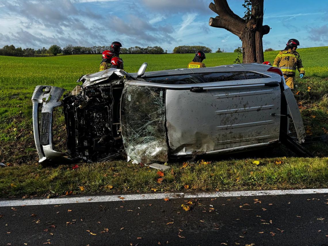 Tragiczny wypadek niedaleko Gorzowa. Ratownicy przez kilkadziesiąt minut walczyli o życie Tragiczny wypadek niedaleko Gorzowa. Ratownicy przez kilkadziesiąt minut walczyli o życie