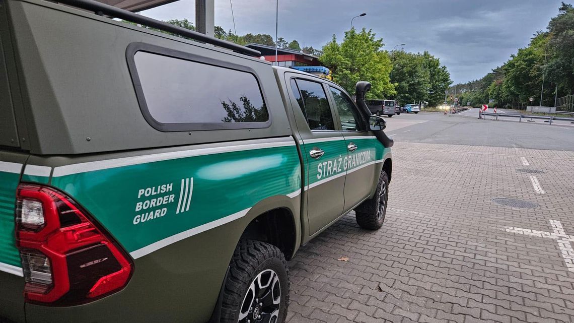 Trwają kontrole na granicy w Świecku. Zmiany mają rozładować korki