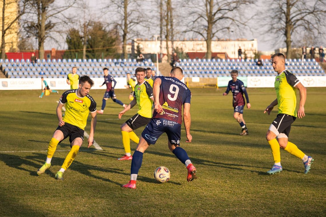 Warciarze postraszyli wicelidera III ligi