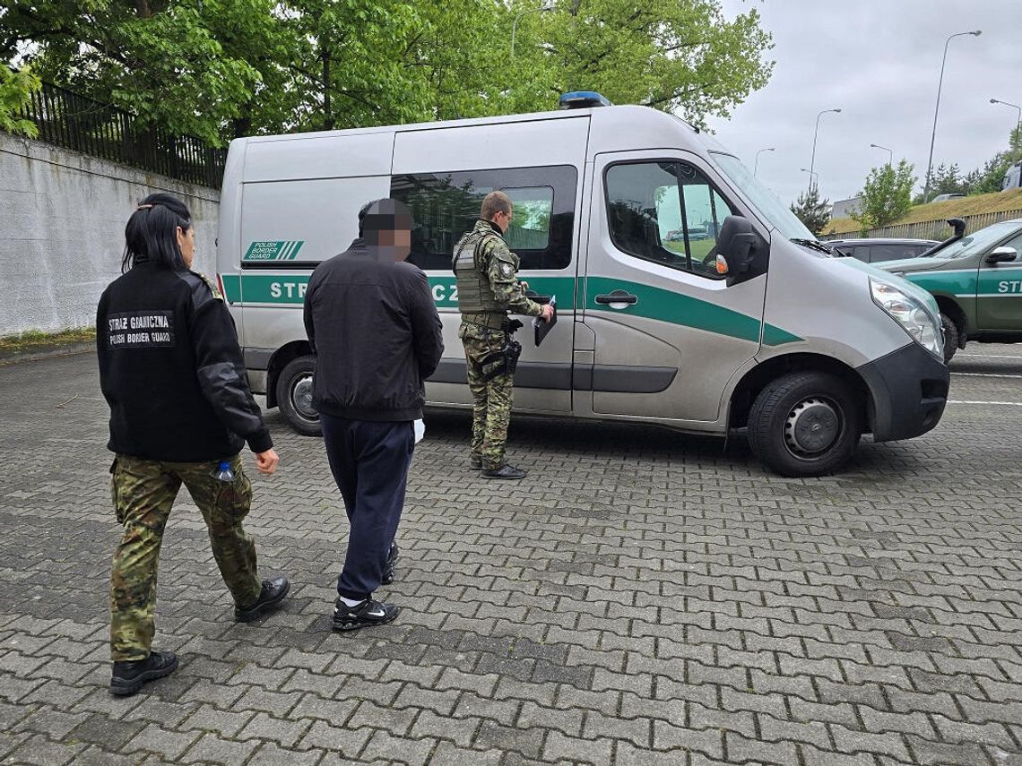 Weekendowa akcja służb. Pięciu mężczyzn nie uniknęło konsekwencji Weekendowa akcja służb. Pięciu mężczyzn nie uniknęło konsekwencji