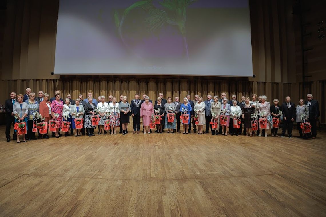 Wierność i miłość na medal: 63 gorzowskie pary świętowało wyjątkowy jubileusz