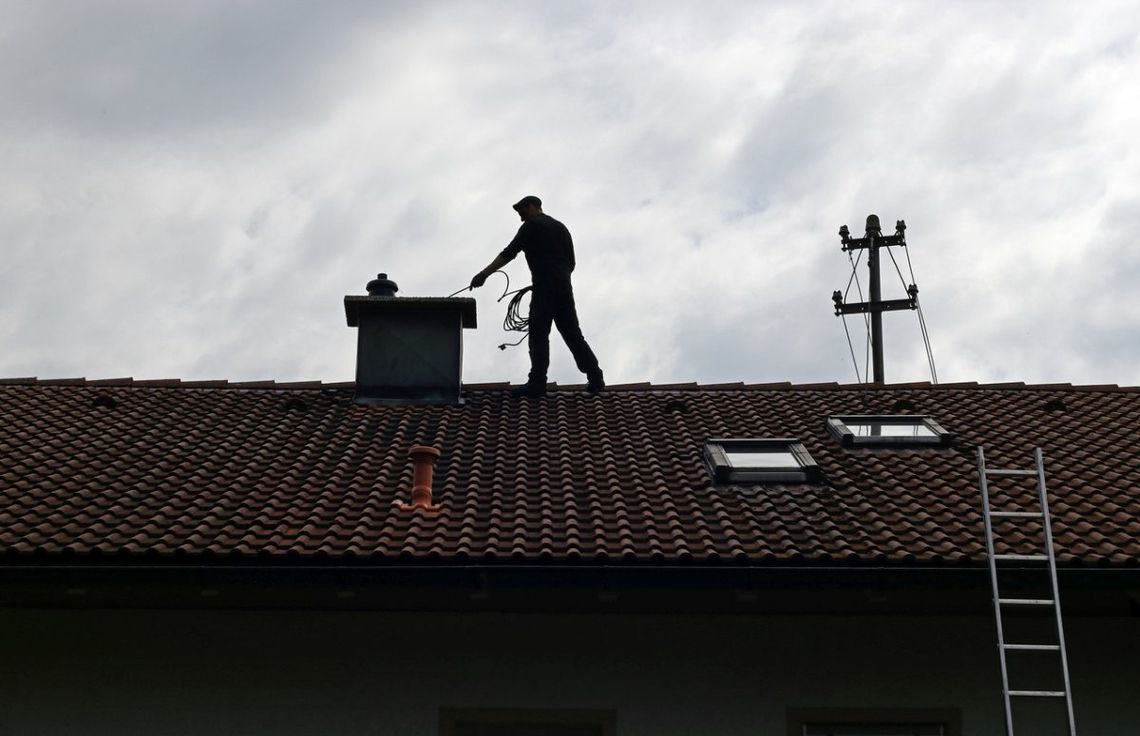 Wkrótce do naszych domów wejdą kontrolerzy. Po co państwo to robi?