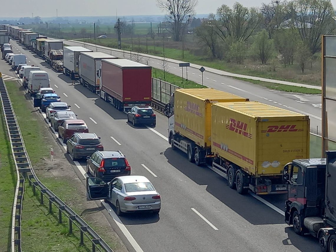 Wypadek na drodze ekspresowej