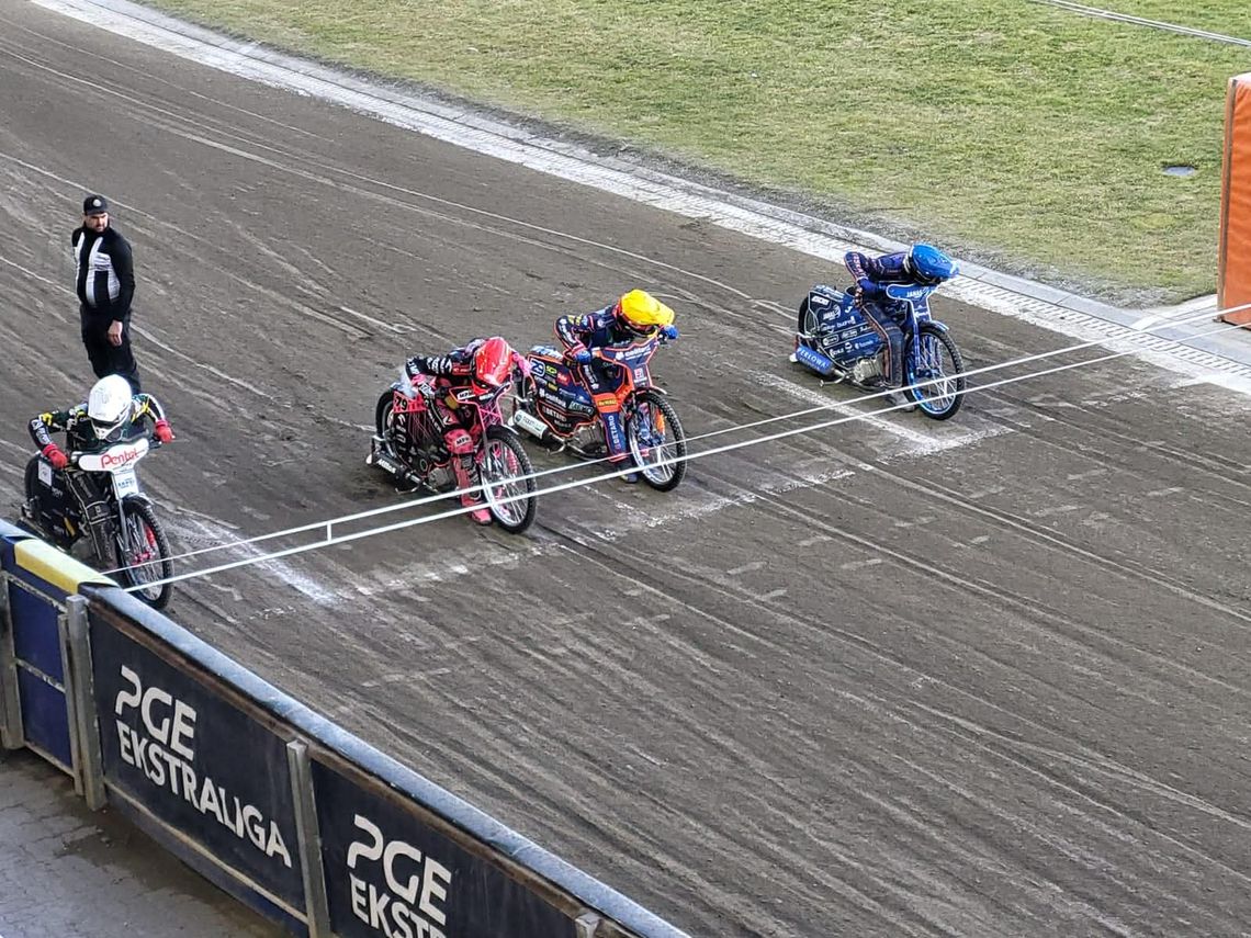 Zacięta walka w Gorzowie. Gezet Stal Gorzów wygrywa