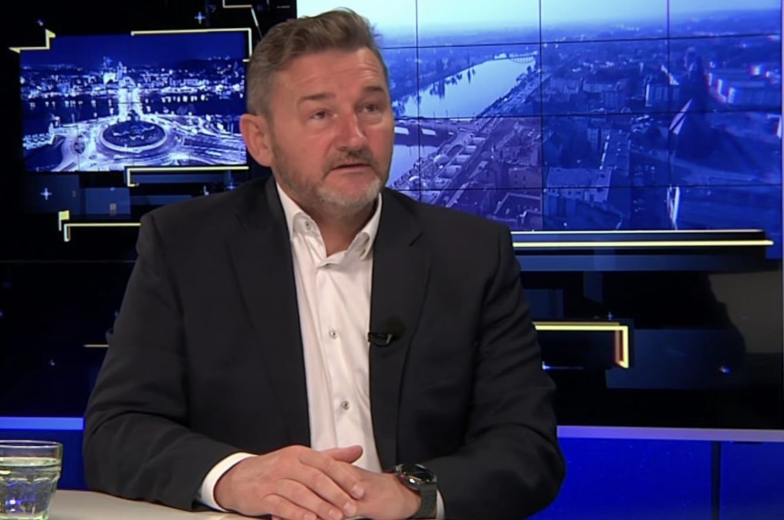 Zmora zrezygnował z mandatu trzy dni przed wpłynięciem opinii prawnej. Dokument nie przesądzał sprawy „Dobro miasta ponad sporem”