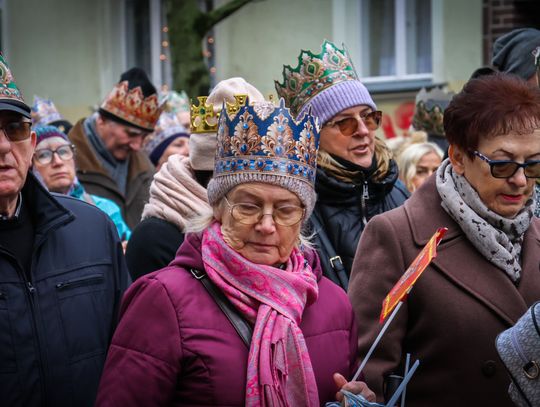 Orszak Trzech Króli przeszedł ulicami Gorzowa – tłumy na trasie przemarszu